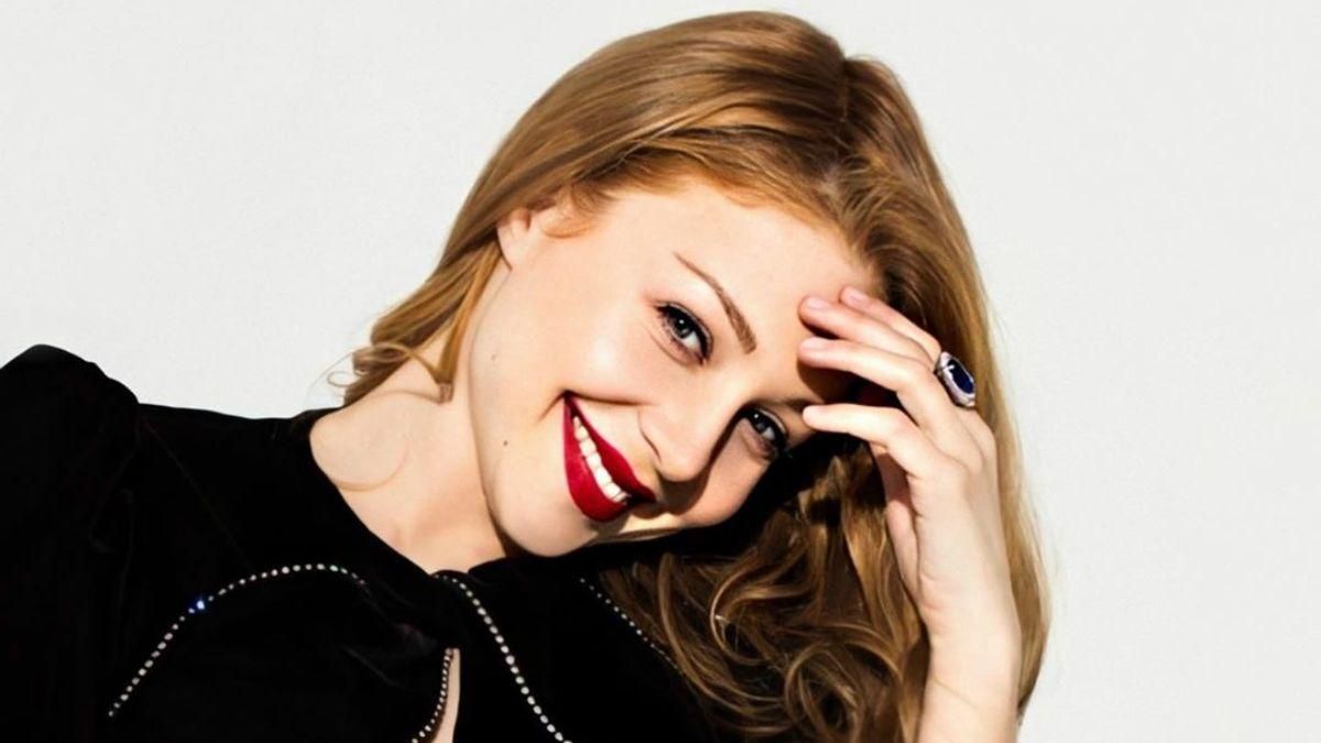 Сын Тины Кароль выпускает из рук белого голубя: чувственное видео Сын Тины Кароль выпускает из рук белого голубя: чувственное видео