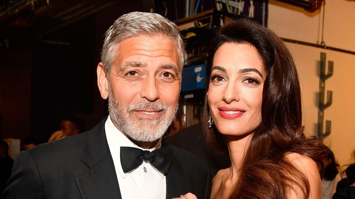 Джордж Клуни и его жена пожертвовали миллион долларов на борьбу с коронавирусом