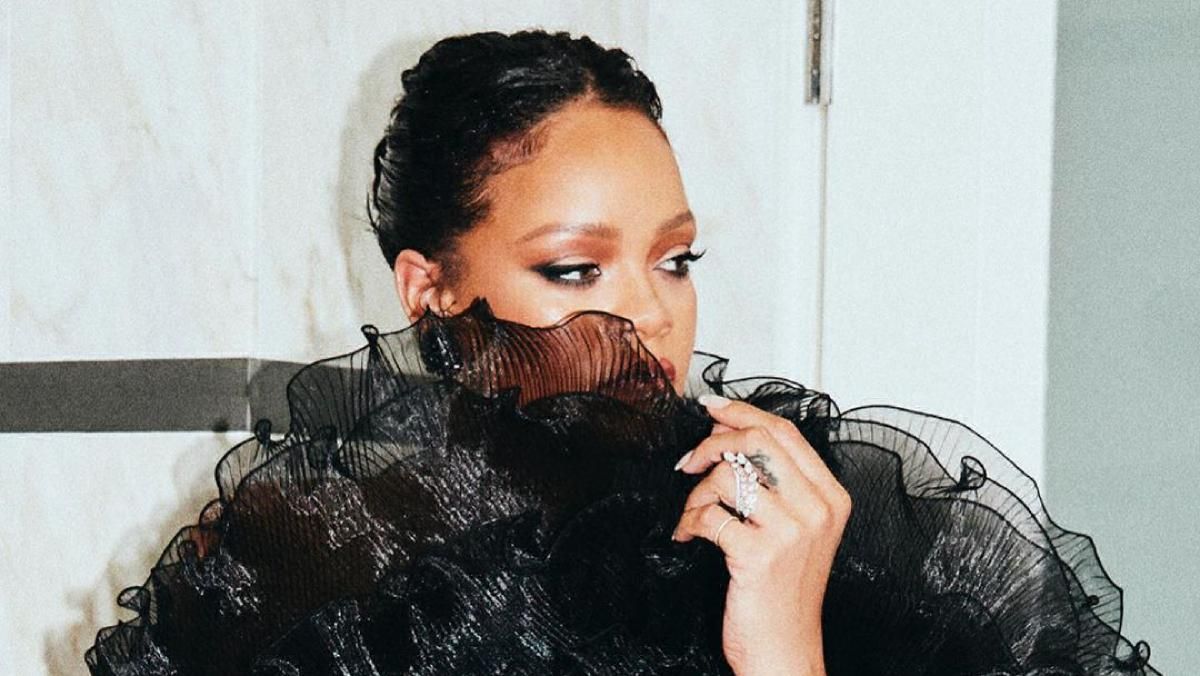 Рианна пожертвовала 2 миллиона долларов жертвам домашнего насилия, пострадавшим на карантине Рианна пожертвовала 2 миллиона долларов жертвам домашнего насилия, пострадавшим на карантине