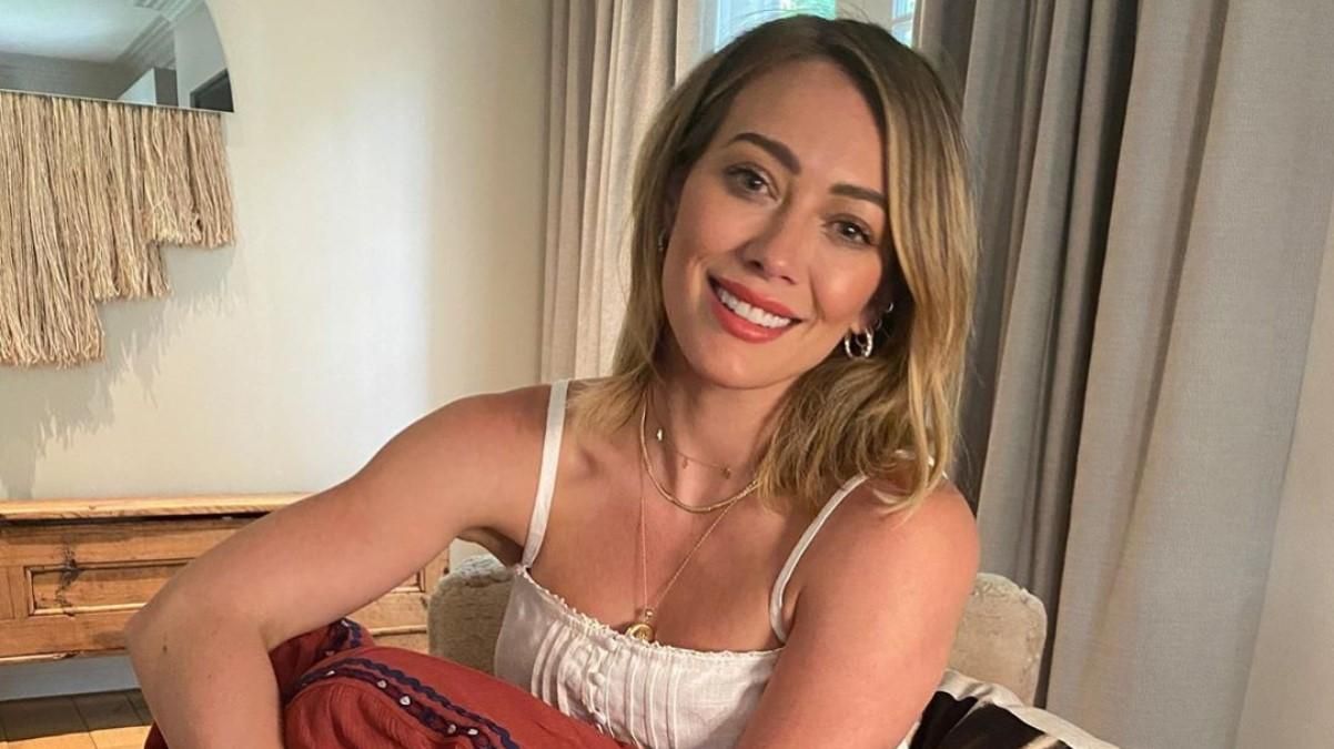 Хилари Дафф кардинально сменила имидж: как теперь выглядит артистка Хилари Дафф кардинально сменила имидж: как теперь выглядит артистка