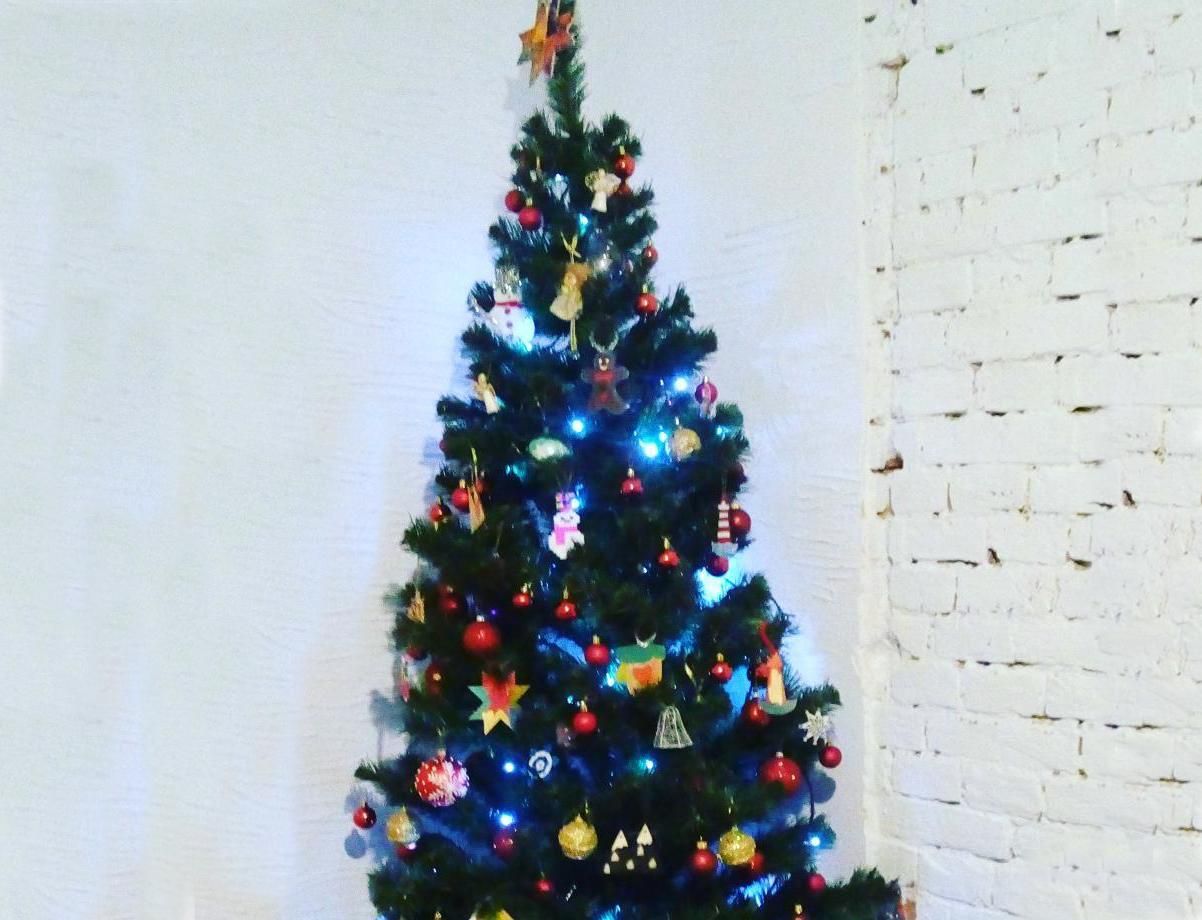 Гриби, космонавти, віскі та янголи на гілках: що повісити на ялинку? Гриби, космонавти, віскі та янголи на гілках: що повісити на ялинку?