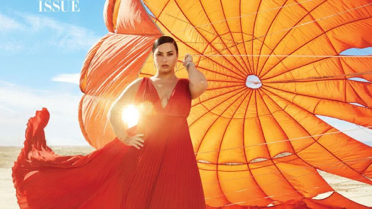 Демі Ловато прикрасила обкладинку Harper's Bazaar і розповіла про ворожнечу з Селеною Гомес Демі Ловато прикрасила обкладинку Harper's Bazaar і розповіла про ворожнечу з Селеною Гомес