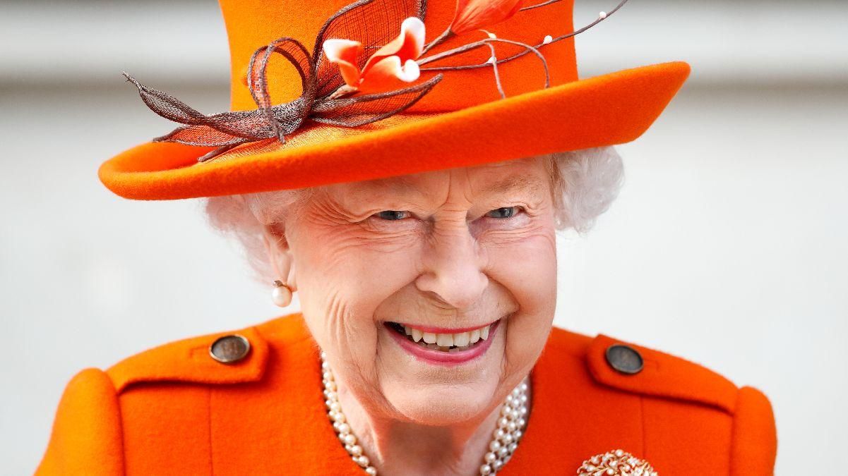 Рецепт пасхального печива від кондитера Єлизавети II: відео Рецепт пасхального печива від кондитера Єлизавети II: відео