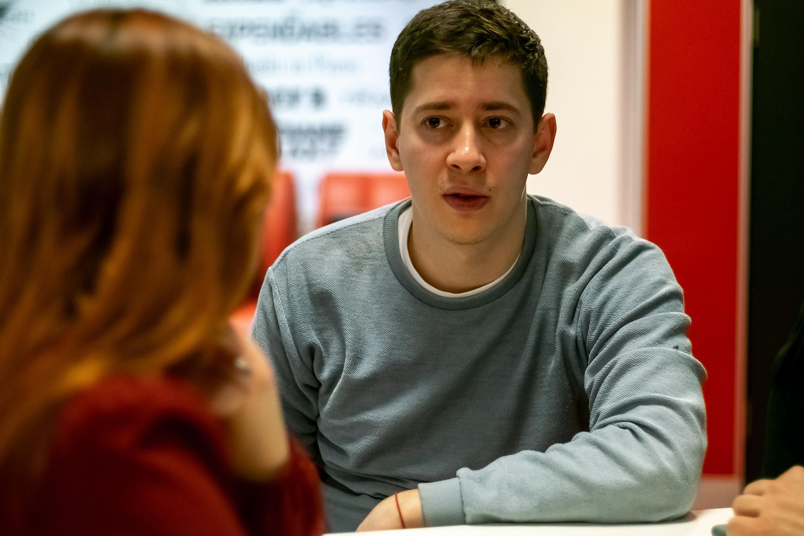 Режисер популярного в Україні фільму "Мої думки тихі" Антоніо Лукіч отримав Золоту Дзиґу Режисер популярного в Україні фільму "Мої думки тихі" Антоніо Лукіч отримав Золоту Дзиґу