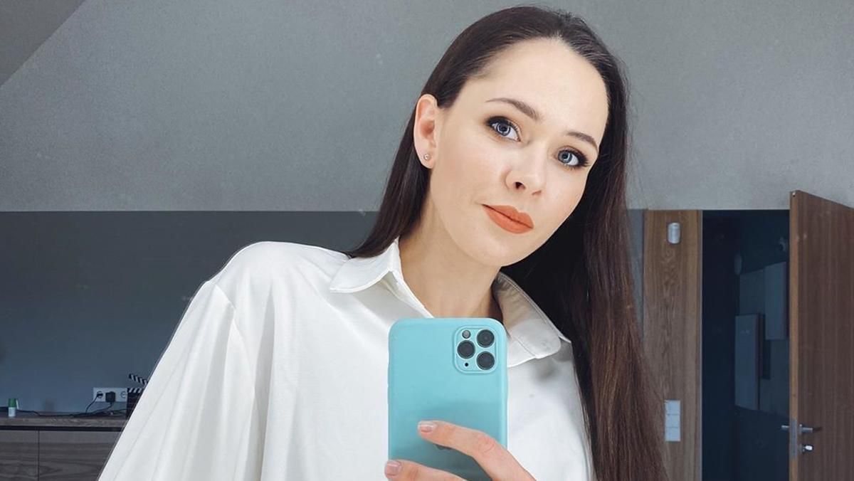 Солистка The Hardkiss Санина овладела новым занятием на карантине: неожиданное звездное хобби Солистка The Hardkiss Санина овладела новым занятием на карантине: неожиданное звездное хобби