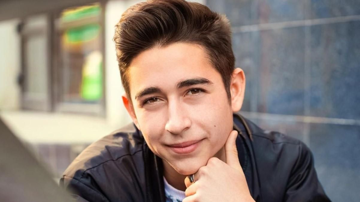 Роман Сасанчин – переможець шоу "Голос країни-10": чи погоджуєтесь ви з результатами фіналу Роман Сасанчин – переможець шоу "Голос країни-10": чи погоджуєтесь ви з результатами фіналу