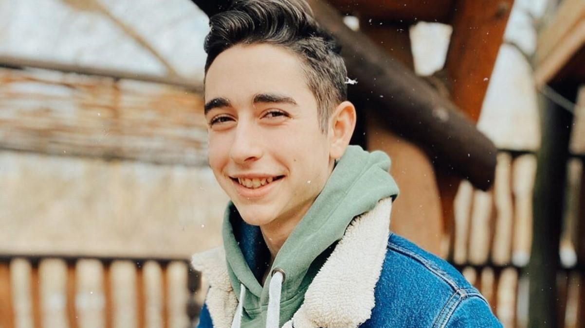 Роман Сасанчин вперше прокоментував перемогу на "Голосі країни-10" Роман Сасанчин вперше прокоментував перемогу на "Голосі країни-10"