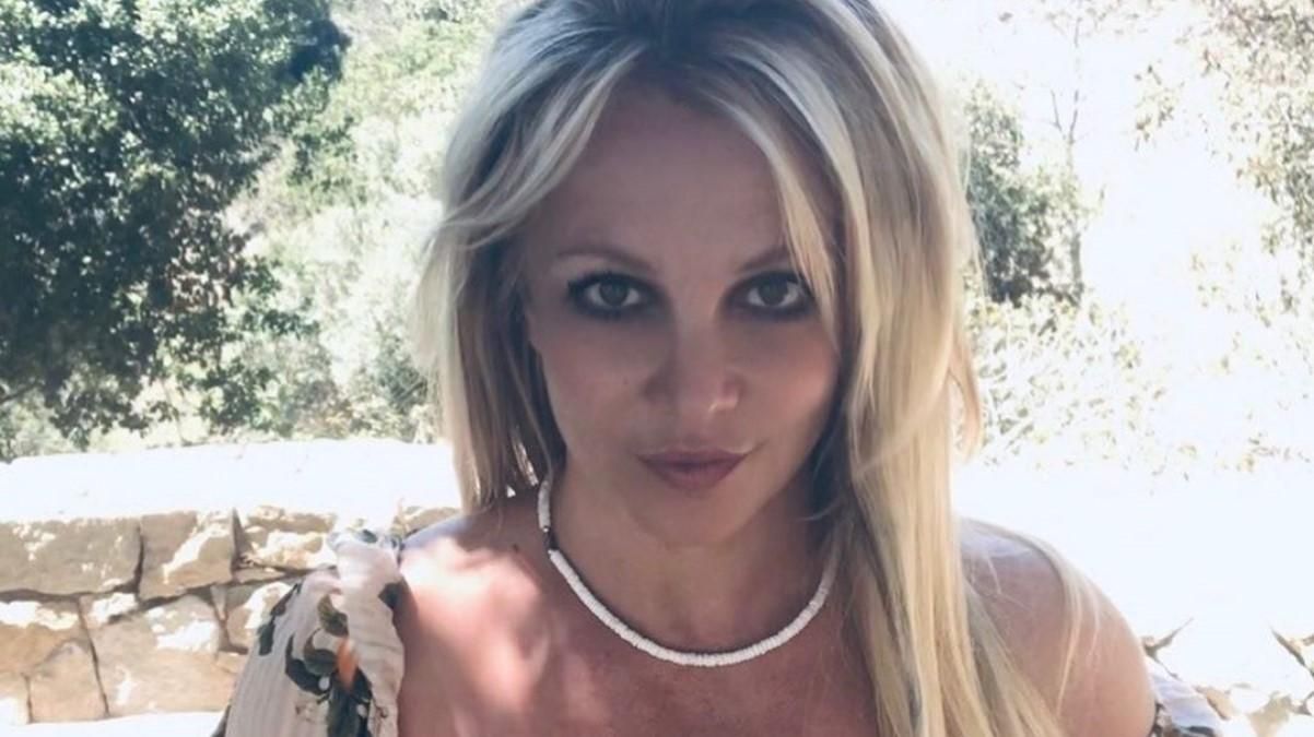 Брітні Спірс розповіла про пожежу у своєму будинку: відео Брітні Спірс розповіла про пожежу у своєму будинку: відео