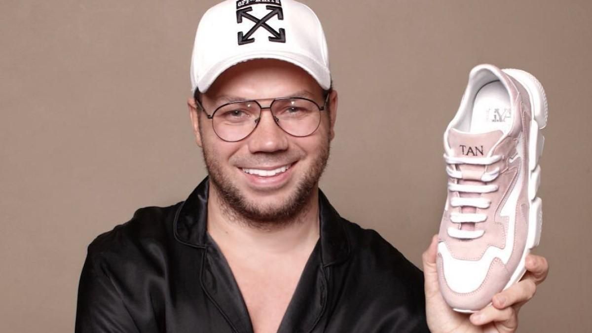 Андре Тан відкрив секрети раціонального гардероба: що варто врахувати жінкам Андре Тан відкрив секрети раціонального гардероба: що варто врахувати жінкам