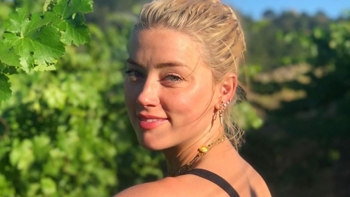 Актриса Эмбер Герд рассказала о смерти матери Актриса Эмбер Герд рассказала о смерти матери