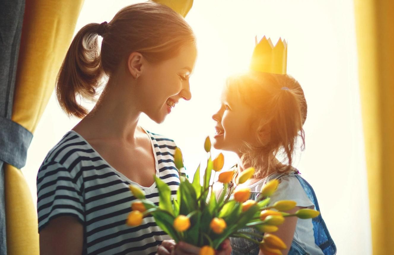 Коли День матері 2020 року в Україні – дата свята День матері