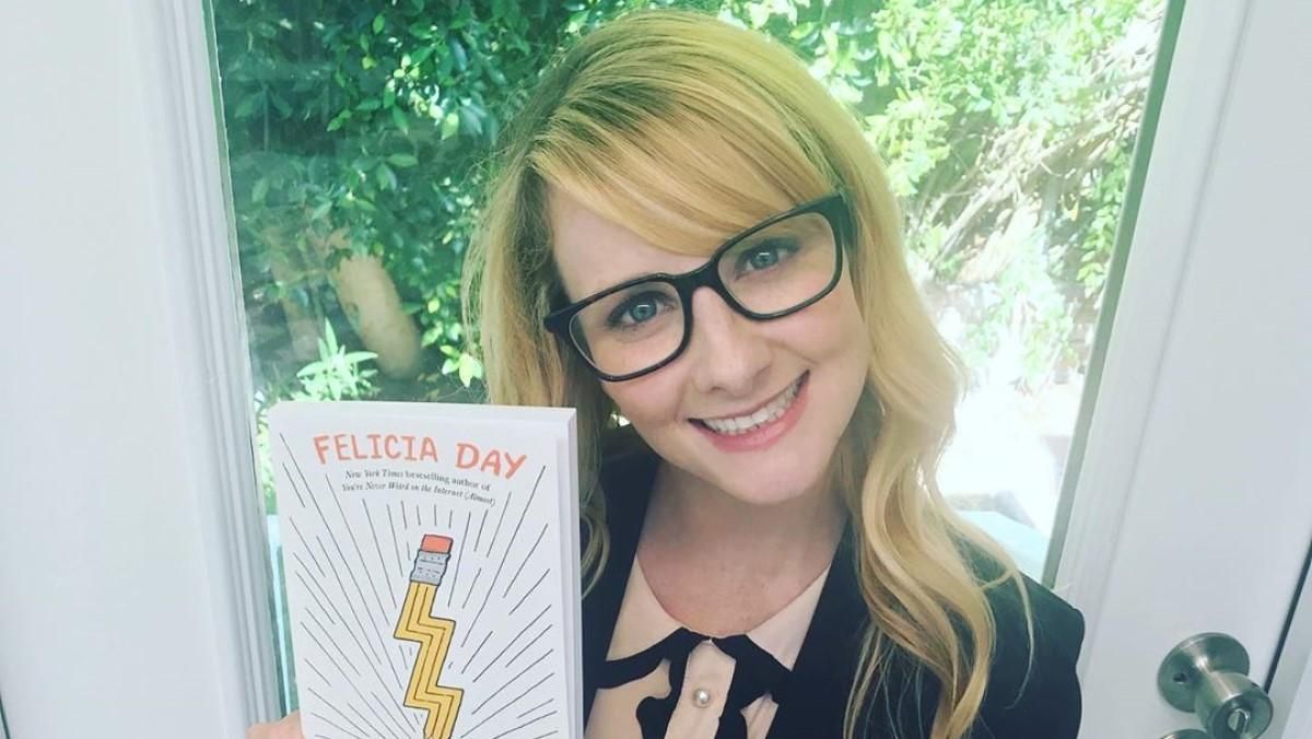 Зірка "Теорії великого вибуху" Мелісса Рауш вдруге стала мамою Зірка "Теорії великого вибуху" Мелісса Рауш вдруге стала мамою