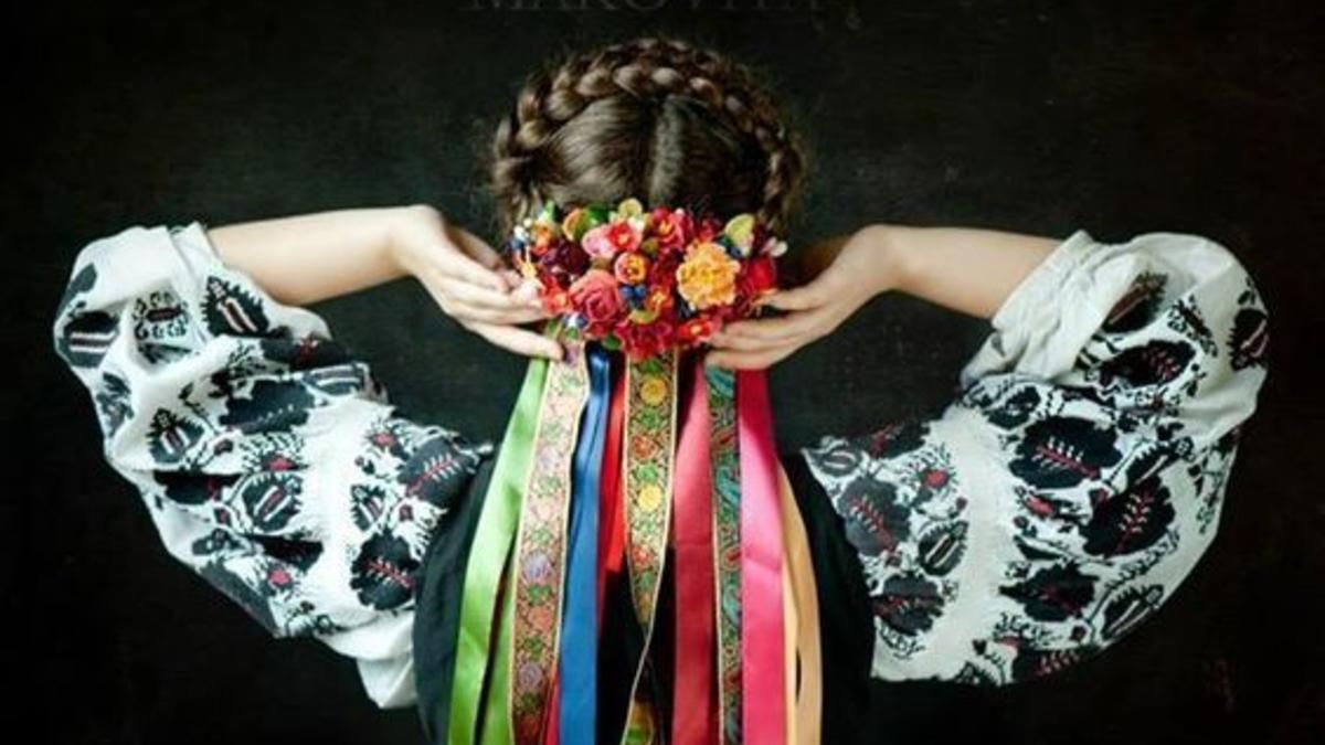 Як носити традиційний український вінок в сучасному образі Як носити традиційний український вінок в сучасному образі