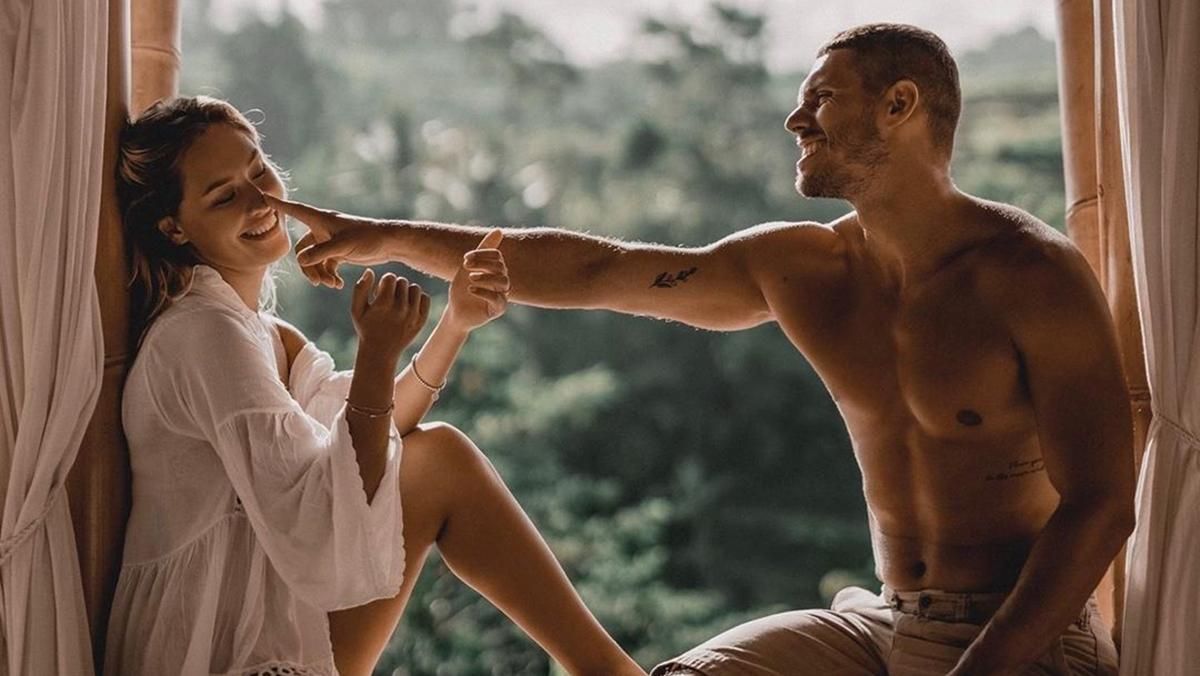 Нікіта Добринін влаштував романтичну вечерю для коханої на даху: фото Нікіта Добринін влаштував романтичну вечерю для коханої на даху: фото