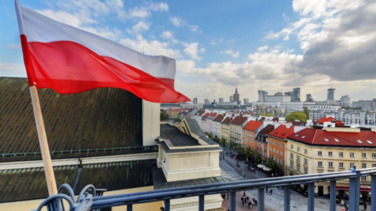 Польша хочет открыть границы для туристов из отдельных стран: кто сможет поехать туда в отпуск Польша хочет открыть границы для туристов из отдельных стран: кто сможет поехать туда в отпуск