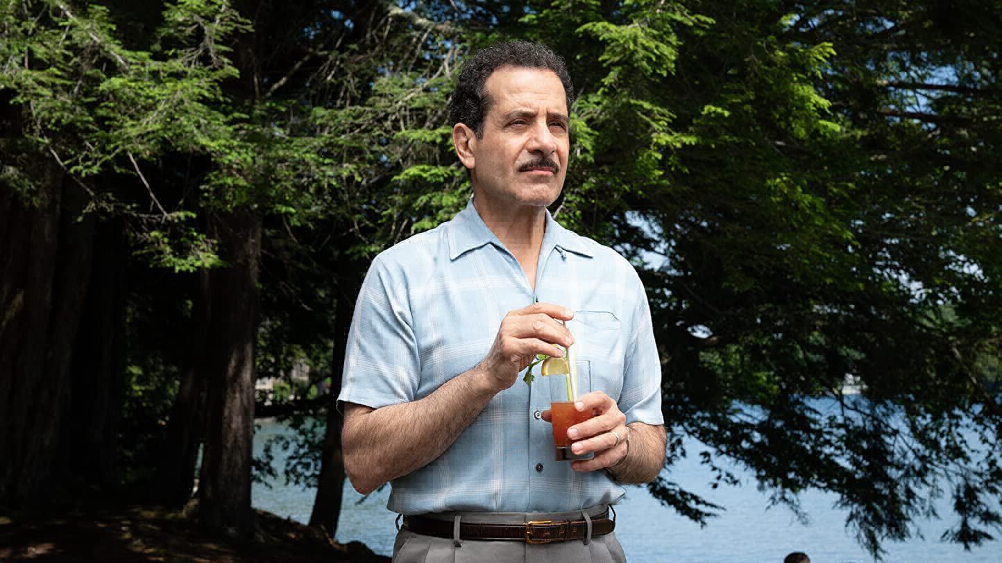 Актер сериала "Удивительная миссис Мейзел" Тони Шалуб вместе с женой переболел коронавирусом Актер сериала "Удивительная миссис Мейзел" Тони Шалуб вместе с женой переболел коронавирусом