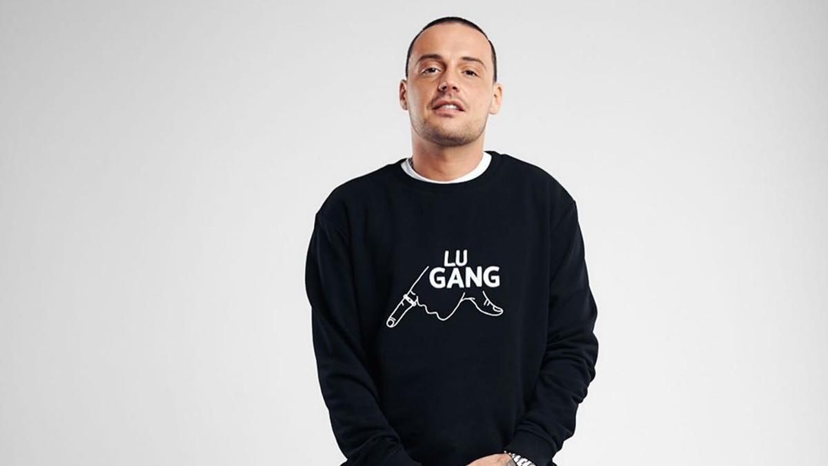 Рэпер Гуф выступив в аннексированном Крыму открыл магазин в Киеве и анонсировал тур по Украине Рэпер Гуф выступив в аннексированном Крыму открыл магазин в Киеве и анонсировал тур по Украине