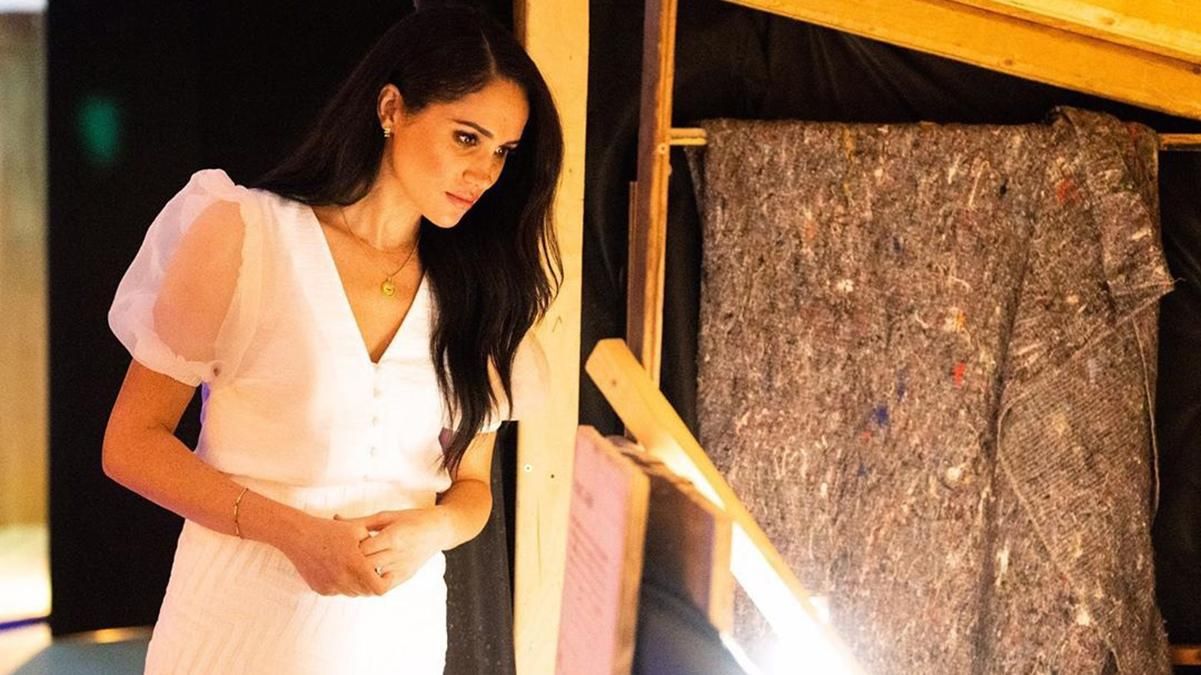 Архивное резюме Меган Маркл раскрывает эксклюзивные подробности: возраст, рост и хобби звезды Архивное резюме Меган Маркл раскрывает эксклюзивные подробности: возраст, рост и хобби звезды