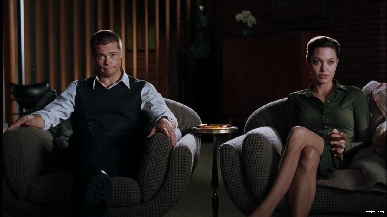 Голливудские пары, браки которых разрушились на карантине Голливудские пары, браки которых разрушились на карантине