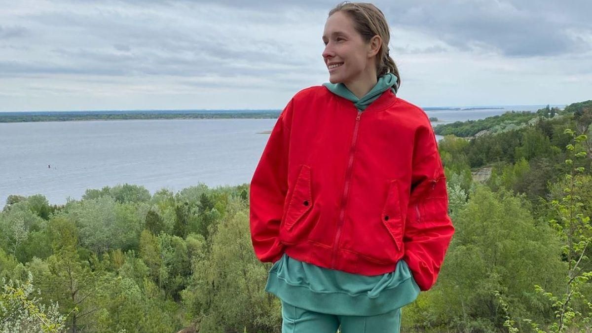 Катя Осадча показала, як провела вихідні на природі: мальовничі фото Катя Осадча показала, як провела вихідні на природі: мальовничі фото
