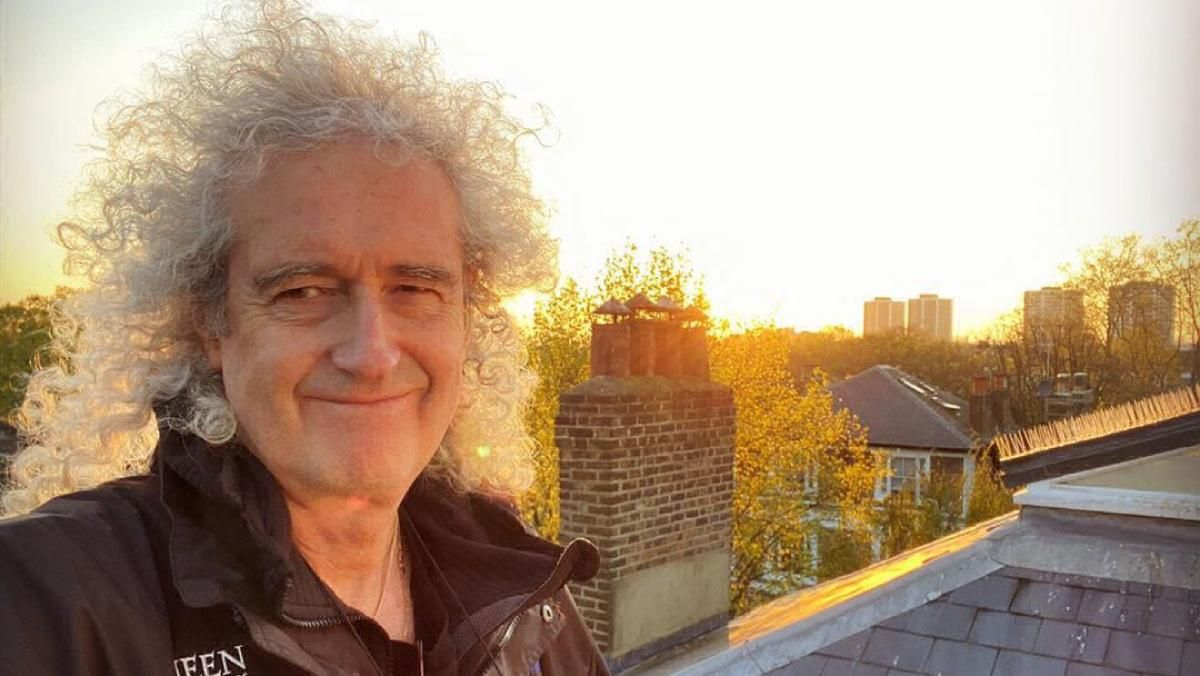 Звезда группы Quenn Брайан Мэй пережил инфаркт: Был на грани смерти Звезда группы Quenn Брайан Мэй пережил инфаркт: Был на грани смерти