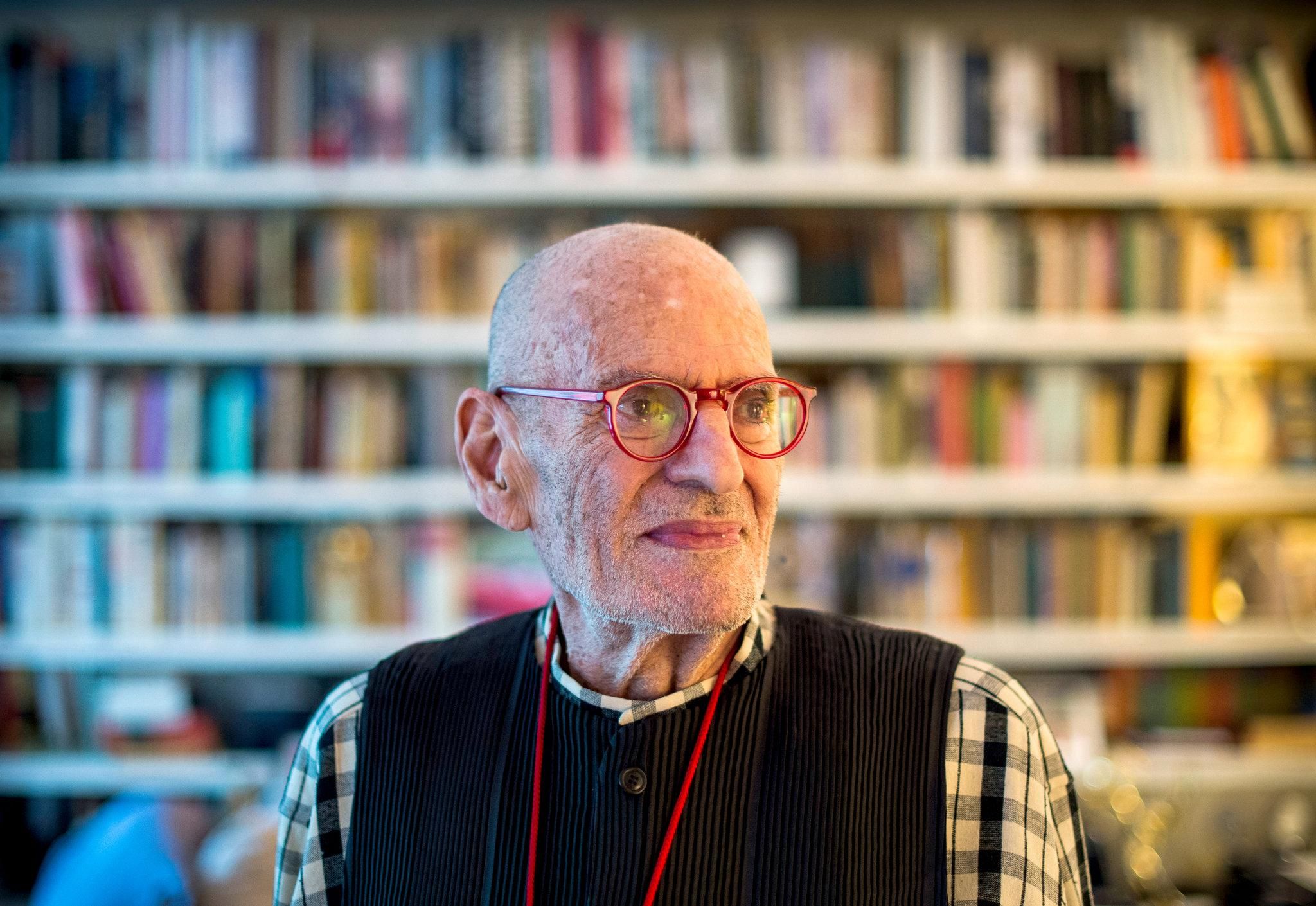 Помер Ларрі Крамер – причина смерті драматурга, ЛГБТ-активіста Помер Ларрі Крамер – причина смерті драматурга, ЛГБТ-активіста