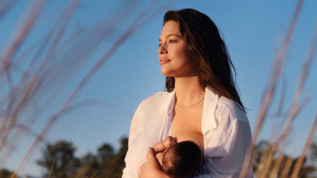 Эшли Грэм впервые после родов снялась в невероятной фотосессии с сыном, которую сделал ее муж