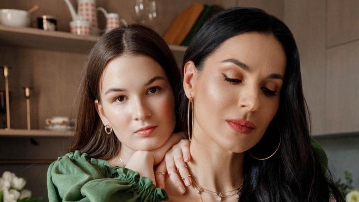 5 сериалов об отношениях с детьми от Маши Ефросининой 5 сериалов об отношениях с детьми от Маши Ефросининой