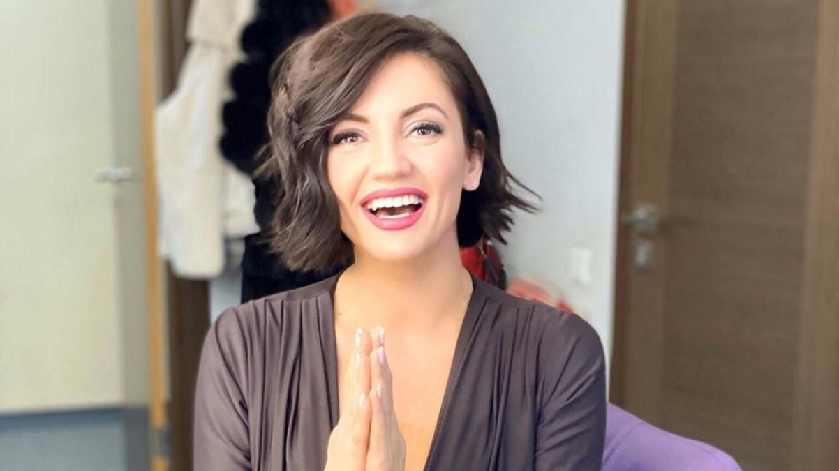 Оля Цибульская подчеркнула стройную фигуру кожаной мини-юбкой: фото Оля Цибульская подчеркнула стройную фигуру кожаной мини-юбкой: фото