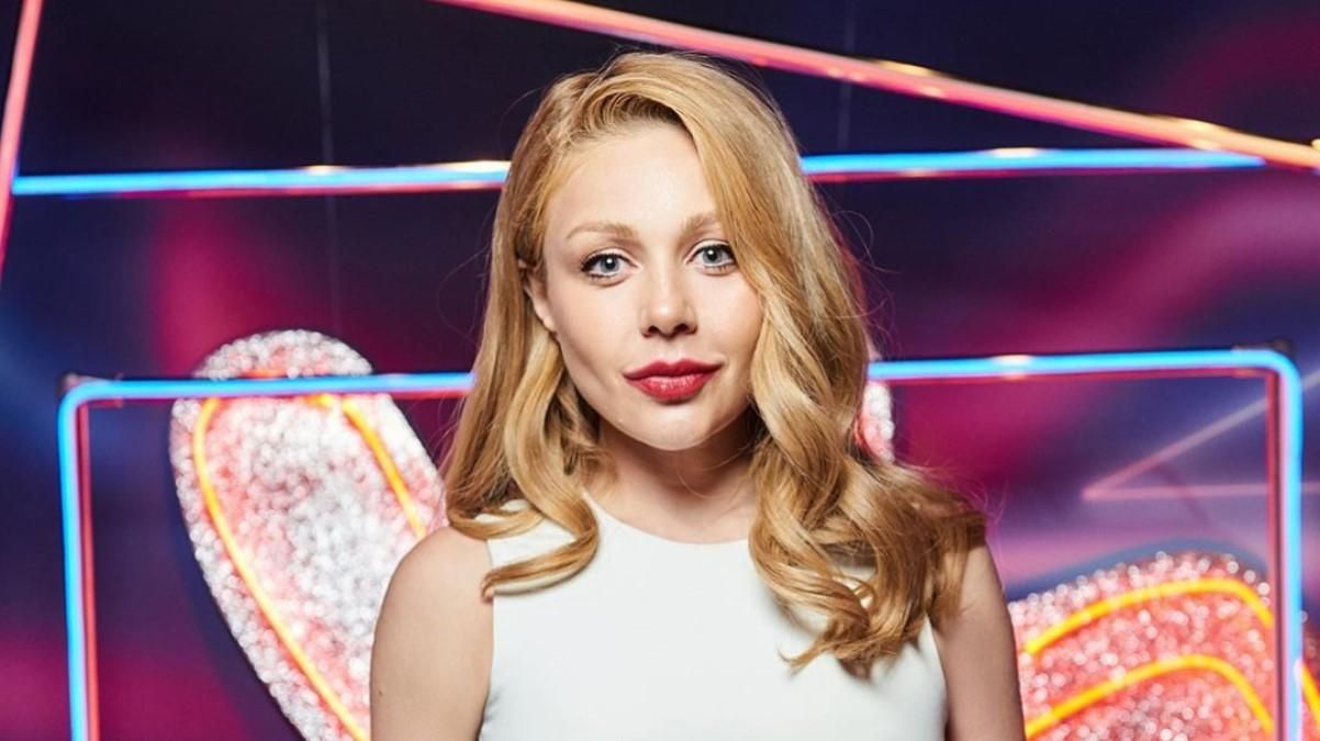 Тіна Кароль зайнялась спортом в обтислому комбінезоні: пікантне відео Тіна Кароль зайнялась спортом в обтислому комбінезоні: пікантне відео