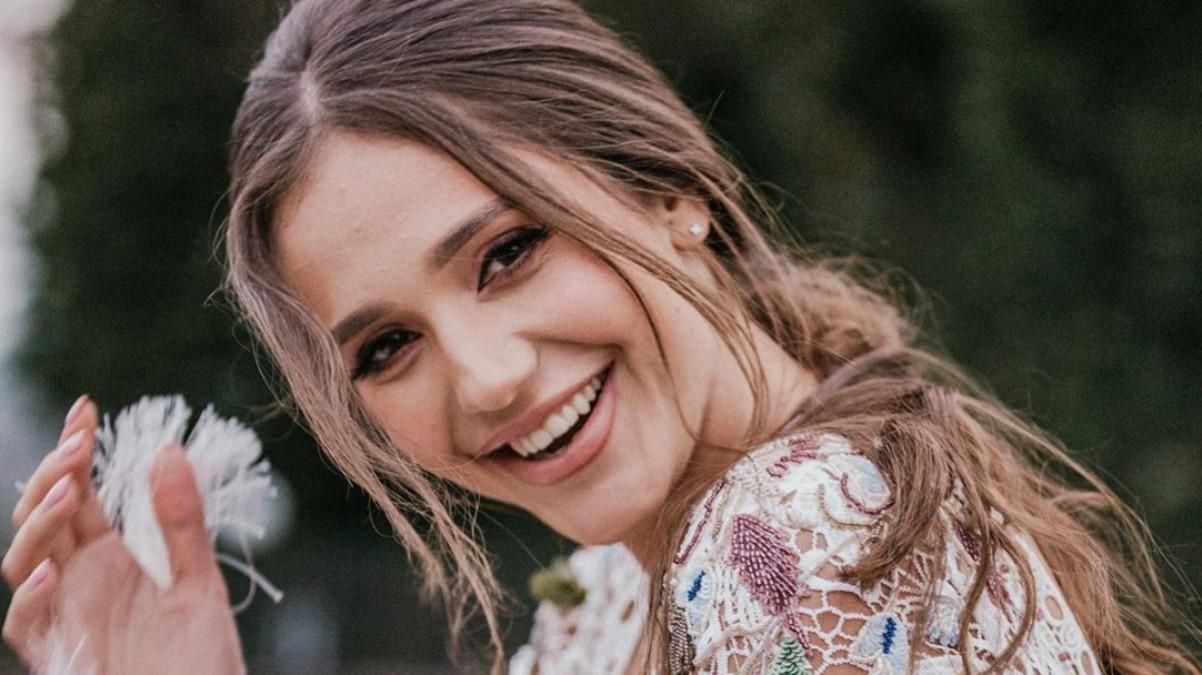 Переможниця шоу "Холостяк-10" досі носить перстень від Максима Михайлюка: фото Переможниця шоу "Холостяк-10" досі носить перстень від Максима Михайлюка: фото