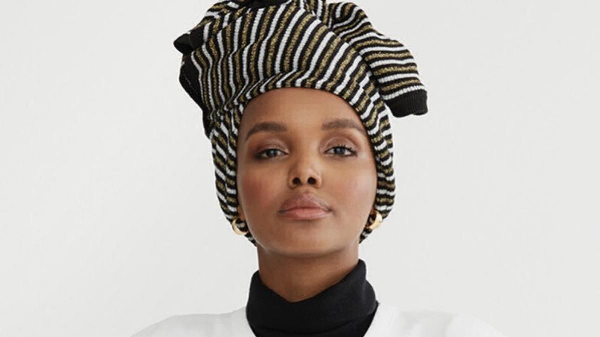 Модель Халима Аден разработала стильный хиджаб с маской, который могут носить все мусульманки Модель Халима Аден разработала стильный хиджаб с маской, который могут носить все мусульманки