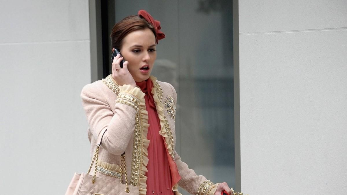 У мережі показали курйозний кіноляп з серіалу "Пліткарка": відео У мережі показали курйозний кіноляп з серіалу "Пліткарка": відео