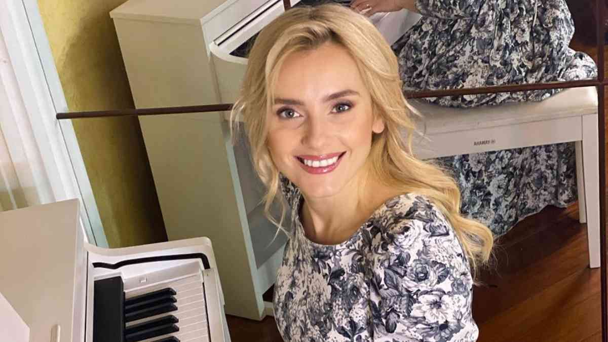 Ірина Федишин замилувала мережу рідкісною світлиною з батьками Ірина Федишин замилувала мережу рідкісною світлиною з батьками