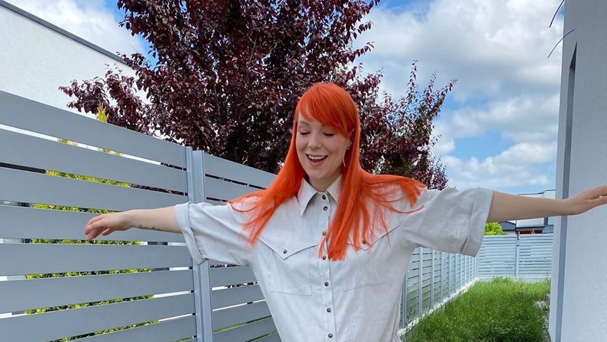 У легкому комбінезоні: вагітна Світлана Тарабарова показала стильний літній образ – яскраві фото У легкому комбінезоні: вагітна Світлана Тарабарова показала стильний літній образ – яскраві фото