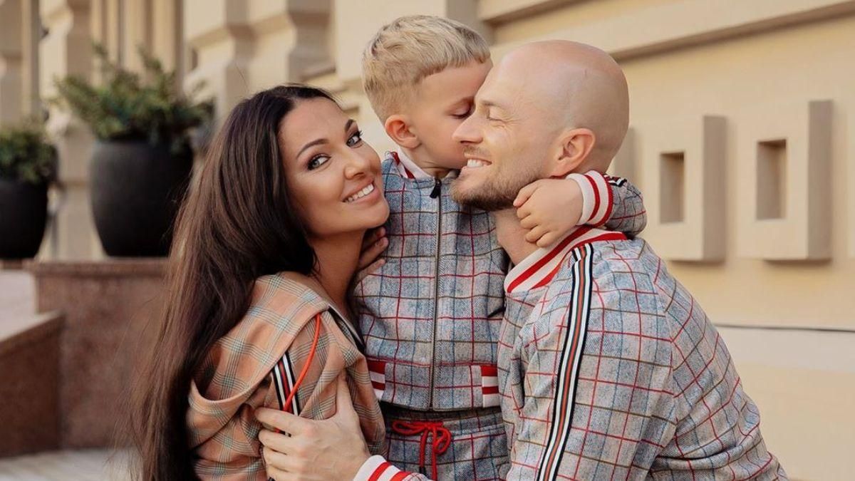 Влад Яма покатал сына по волнам Днепра на водном скутере: удивительные видео Влад Яма покатал сына по волнам Днепра на водном скутере: удивительные видео