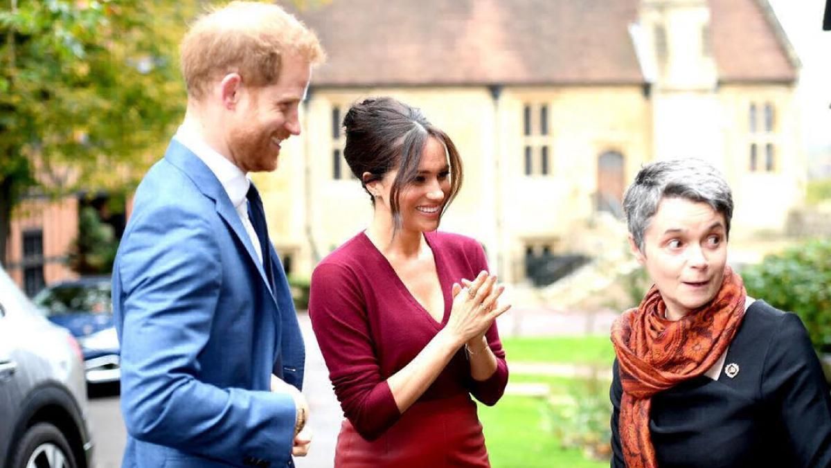 Принц Гарри и Меган Маркл участвовали в благотворительной акции: первый выход за долгое время Принц Гарри и Меган Маркл участвовали в благотворительной акции: первый выход за долгое время