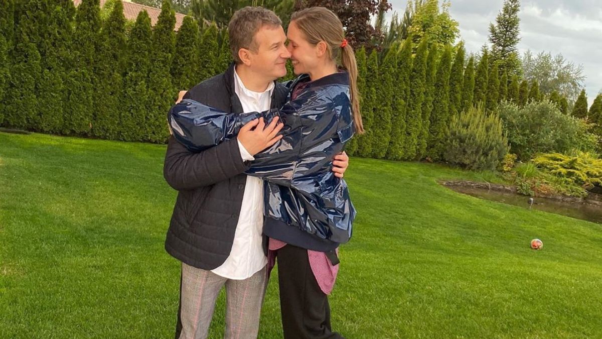 Катя Осадчая и Юрий Горбунов очаровали сеть совместным фото Катя Осадчая и Юрий Горбунов очаровали сеть совместным фото