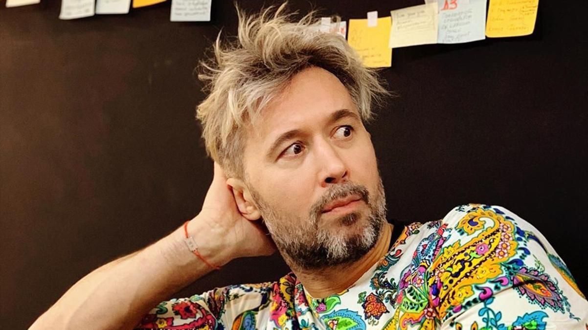 В розовой пачке и на пуантах: Сергей Бабкин ошеломил забавным образом – фото В розовой пачке и на пуантах: Сергей Бабкин ошеломил забавным образом – фото