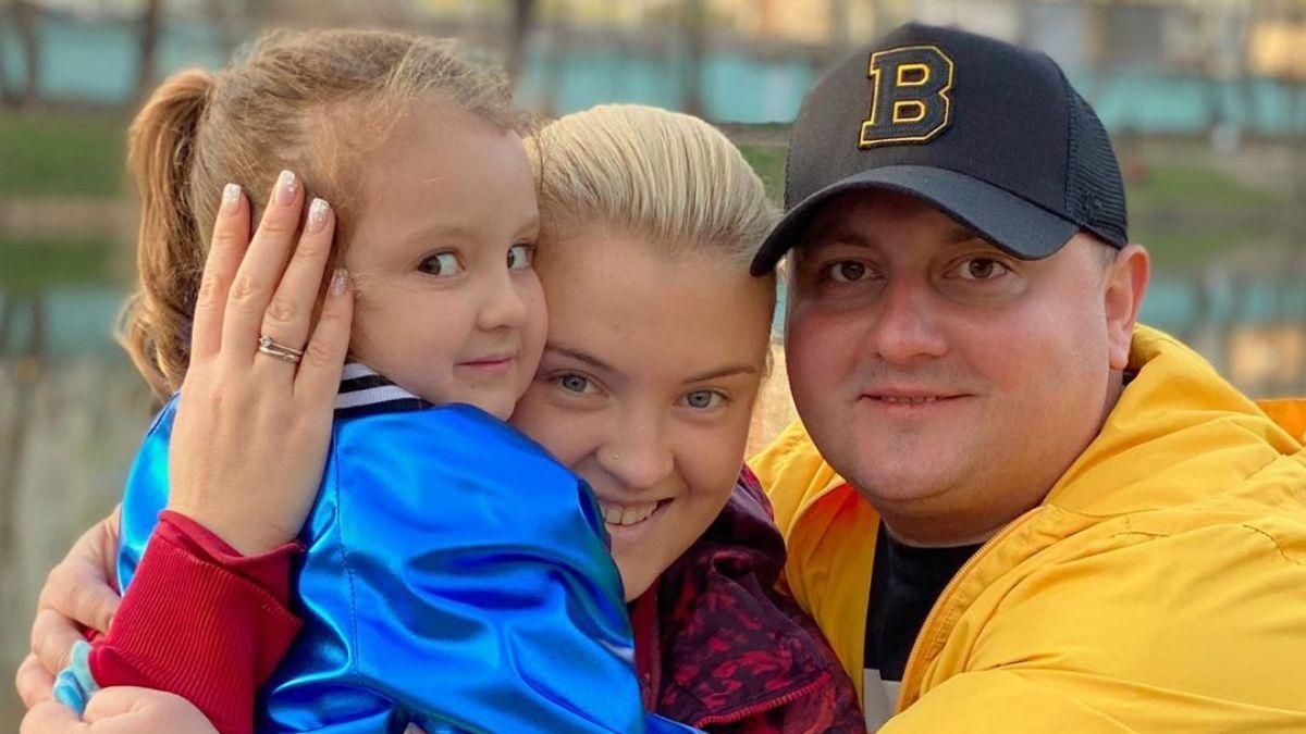 Юрій Ткач замилував мережу яскравим сімейним фото Юрій Ткач замилував мережу яскравим сімейним фото