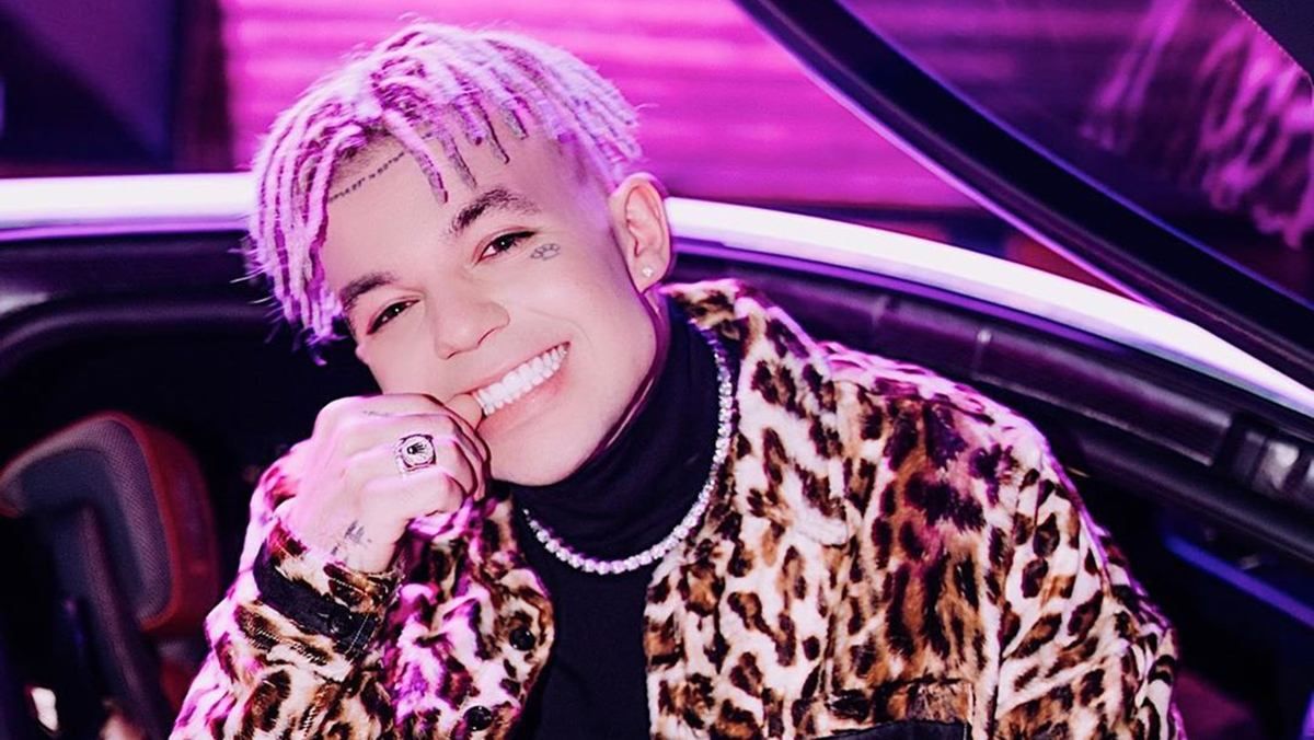 Елджею дозволили в'їзд в Україну Елджею дозволили в'їзд в Україну