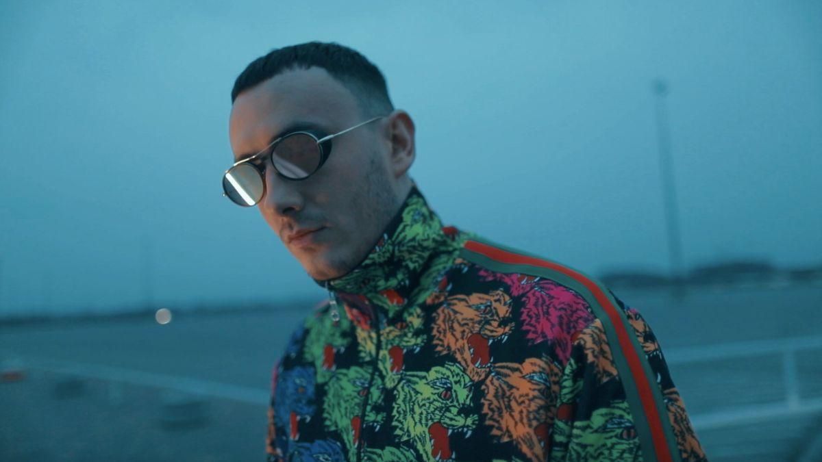 Я увидел ее слезы еще с первого куплета: интервью Ivan NAVI о любви фанатов и своем творчестве Я увидел ее слезы еще с первого куплета: интервью Ivan NAVI о любви фанатов и своем творчестве