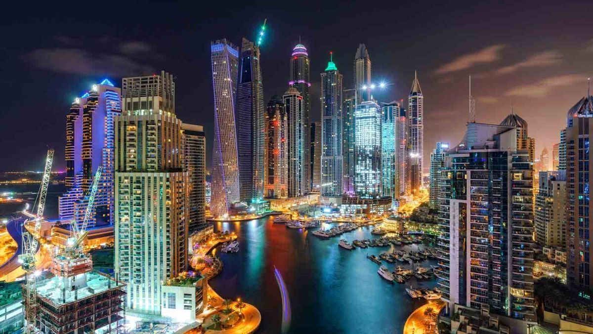 Дубай открыл границы для туристов: при каких условиях можно находиться в этом городе