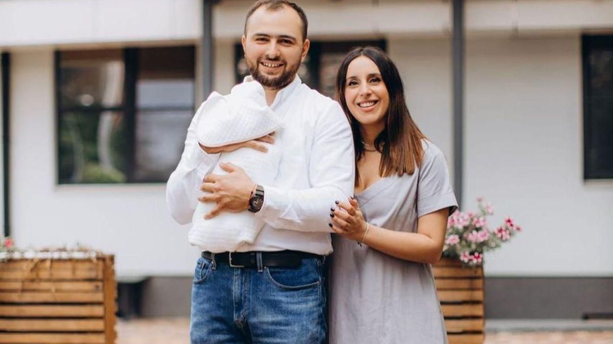 Выписка Джамалы из роддома: певица поделилась чувственными фото Выписка Джамалы из роддома: певица поделилась чувственными фото