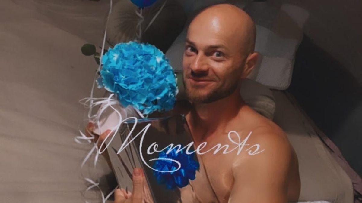 На роскошном лимузине: Влад Яма показал, как праздновал 38-летие – видео На роскошном лимузине: Влад Яма показал, как праздновал 38-летие – видео