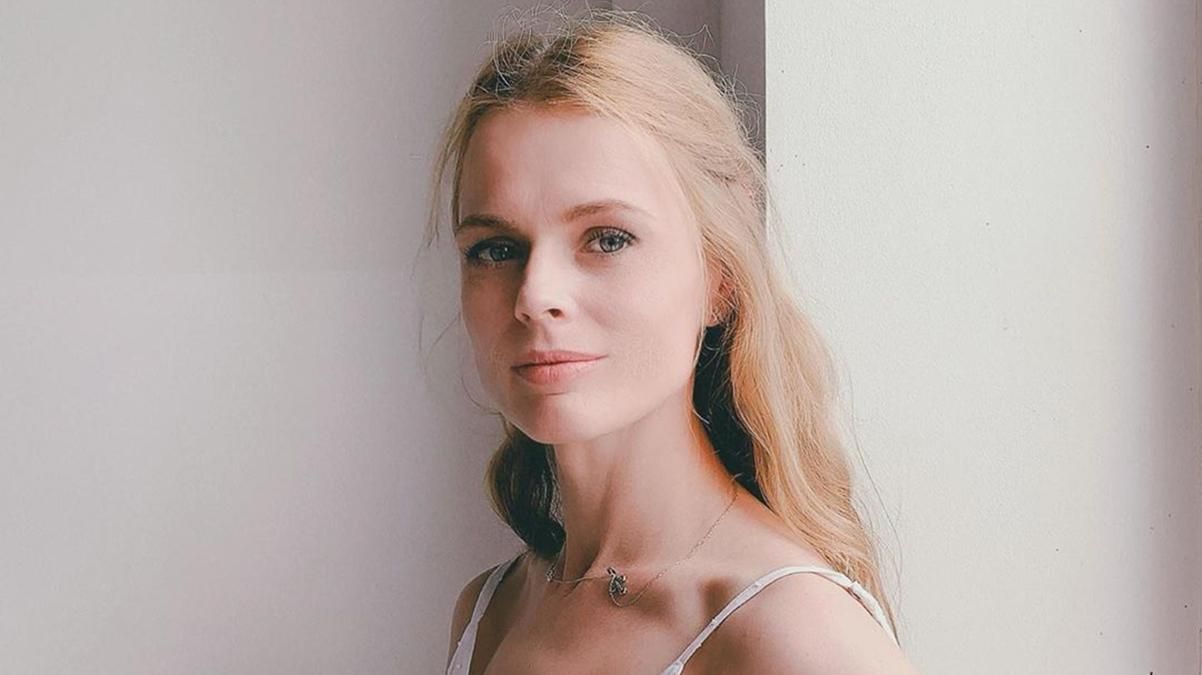 Ольга Фреймут приміряла брендову сукню за 60 тисяч гривень – фото Ольга Фреймут приміряла брендову сукню за 60 тисяч гривень – фото