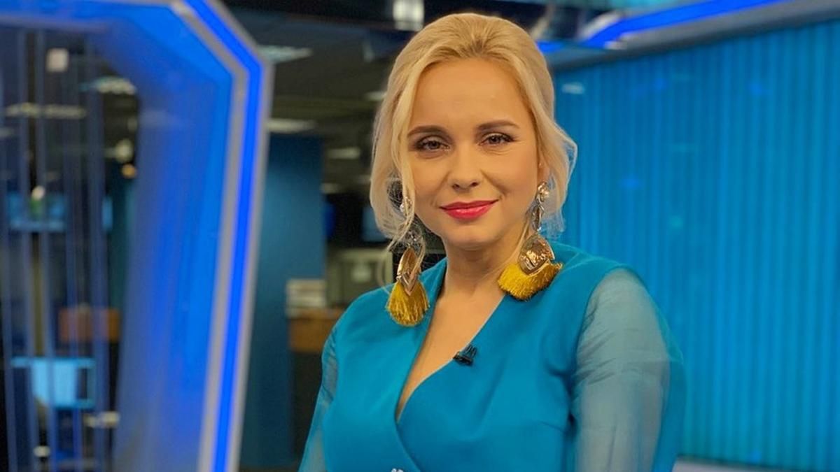 У джинсах з пікантним розрізом: Лілія Ребрик вразила сміливим образом – фото У джинсах з пікантним розрізом: Лілія Ребрик вразила сміливим образом – фото