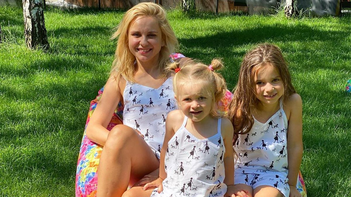 Лілія Ребрик показала сімейні розваги: як телеведуча провела вихідні Лілія Ребрик показала сімейні розваги: як телеведуча провела вихідні