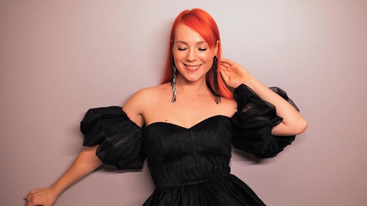 У яскравому купальнику: Світлана Тарабарова вразила розвагами з маленьким сином – фото У яскравому купальнику: Світлана Тарабарова вразила розвагами з маленьким сином – фото