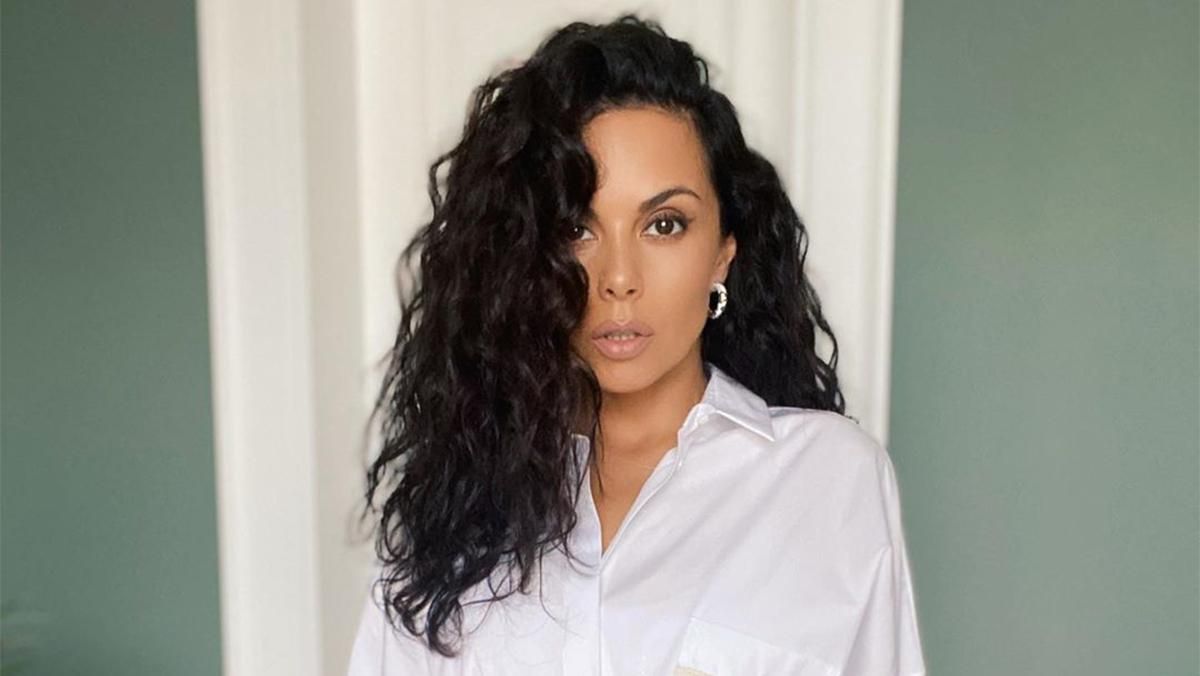 В топе и лосинах Настя Каменских завела сеть зажигательным танцем – жаркое видео В топе и лосинах Настя Каменских завела сеть зажигательным танцем – жаркое видео